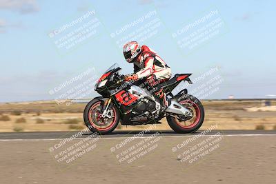media/Nov-03-2024-TrackDaz (Sun) [[44580f4982]]/B Group/1220pm (Wheelie Bump)/
